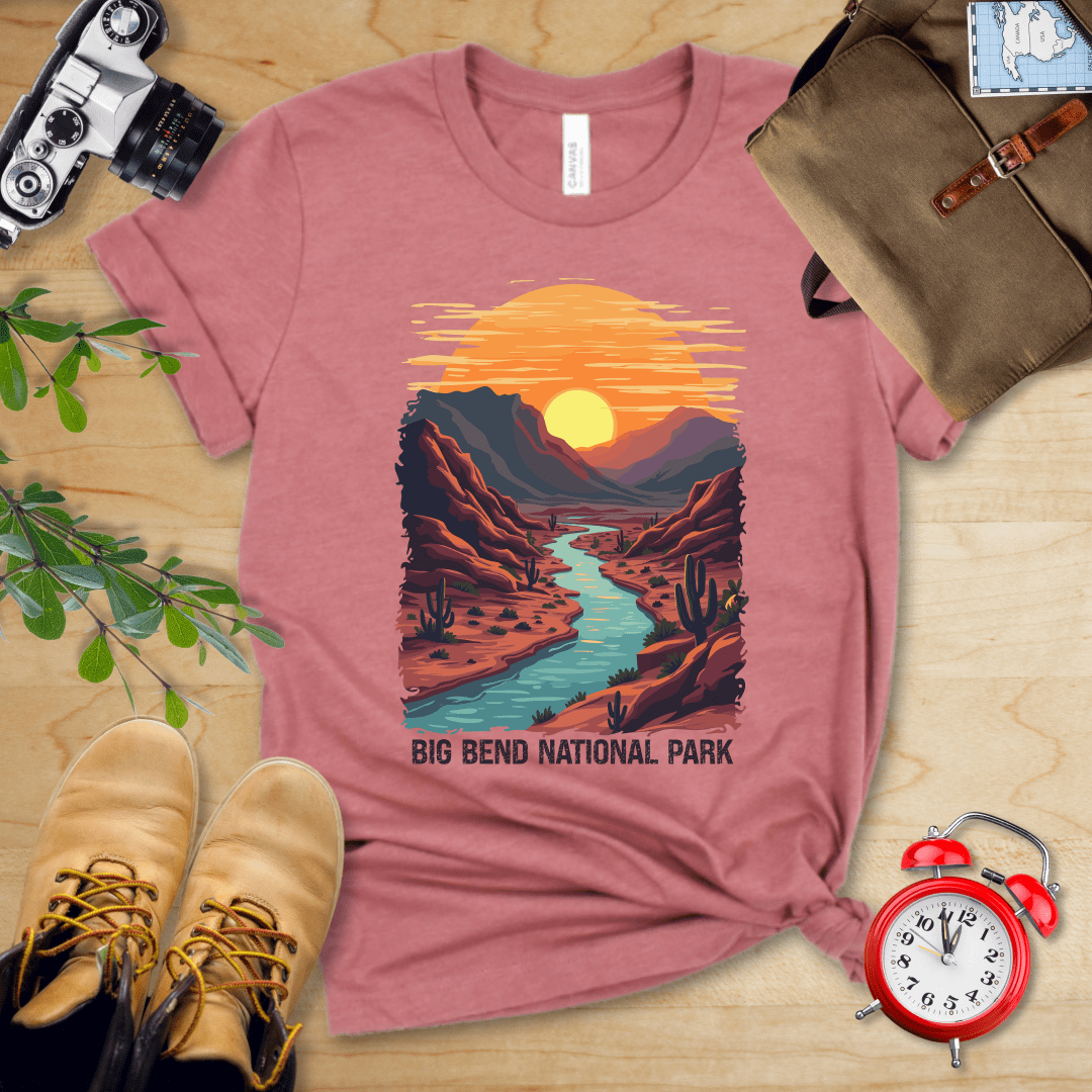 Hike Tee T-Shirt Heather Mauve / S Big Bend National Park Shirt