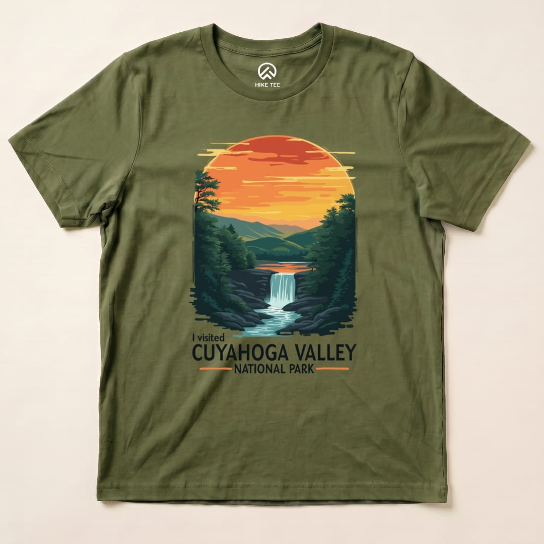 Hike Tee T-Shirt Military Green / S Cuyahoga Valley National Park Shirt