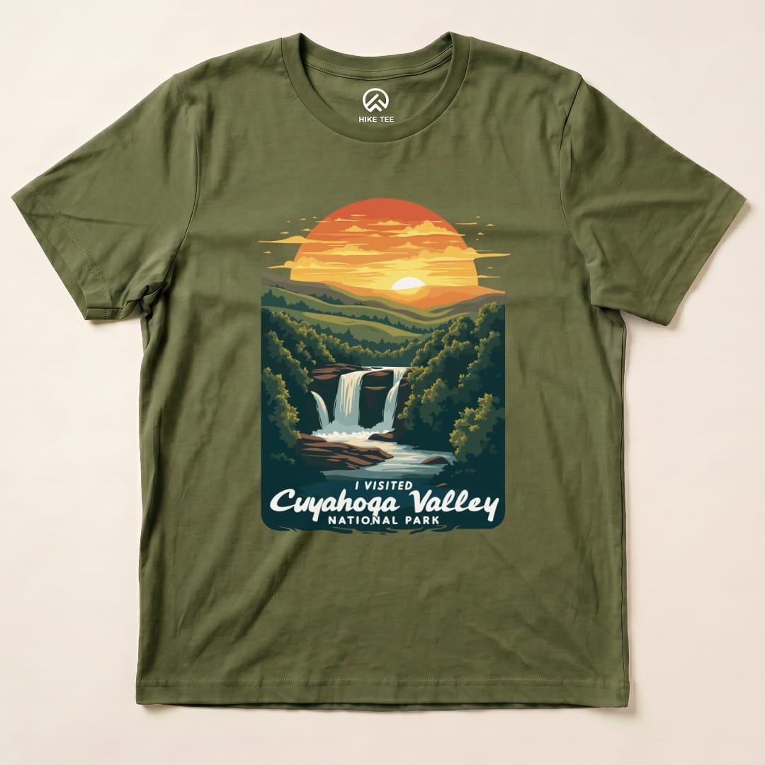 Hike Tee T-Shirt Military Green / S Cuyahoga Valley National Park Shirt