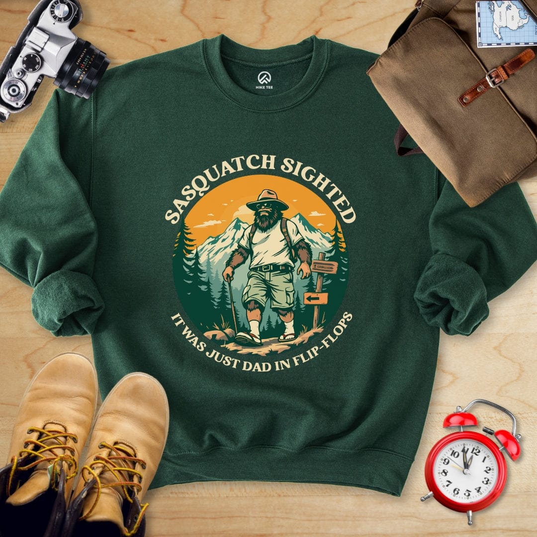 Hike Tee Sweatshirt Forest Green / S Sasquatch Sweatshirt