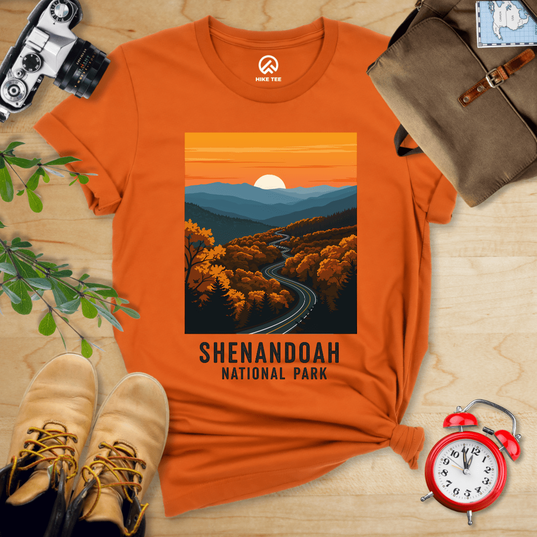Hike Tee T-Shirt Autumn / S Shenandoah National Park Shirt