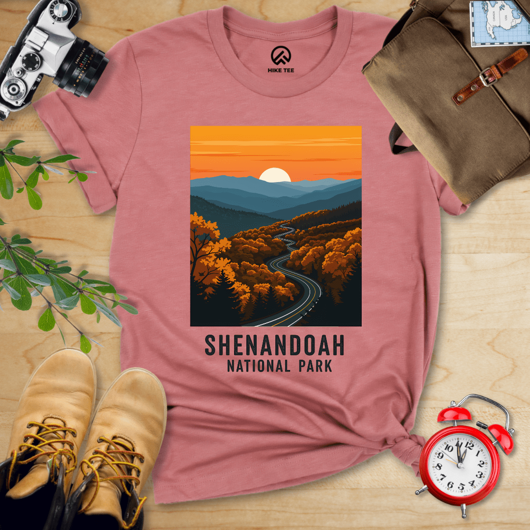 Hike Tee T-Shirt Heather Mauve / S Shenandoah National Park Shirt