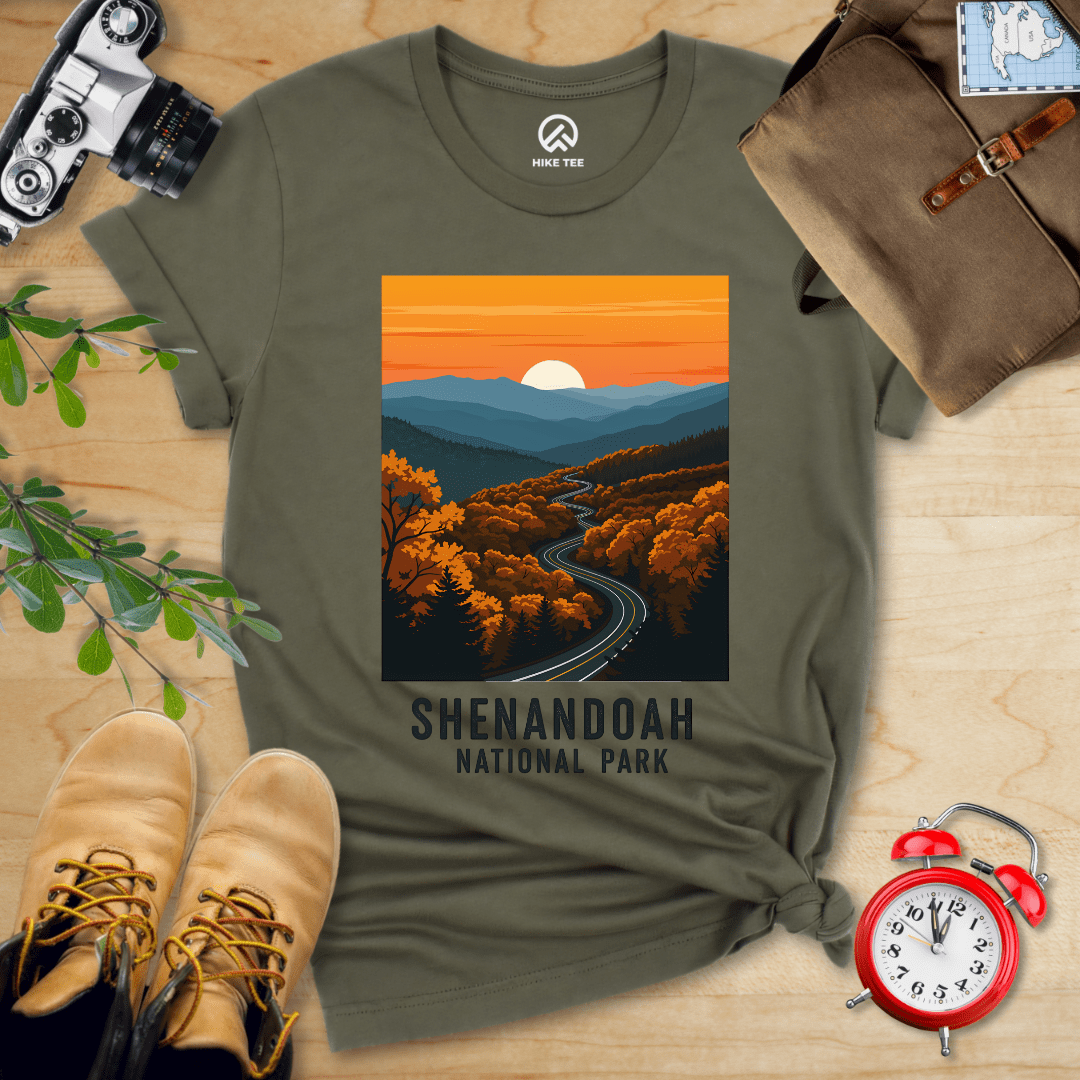Hike Tee T-Shirt Military Green / S Shenandoah National Park Shirt