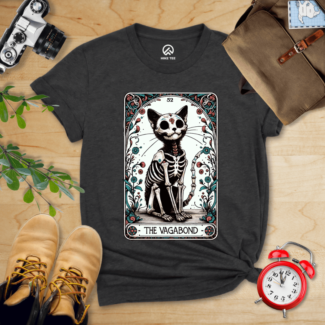 Hike Tee T-Shirt Dark Grey Heather / S Tarrot Cat Vagabond Shirt