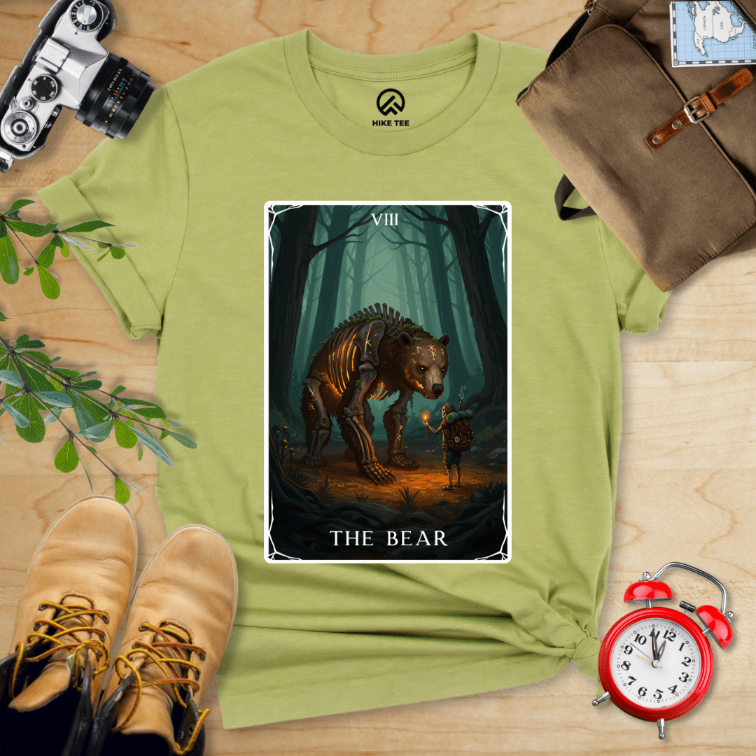 Hike Tee T-Shirt Heather Green / S The Bear Tarrot Card Shirt