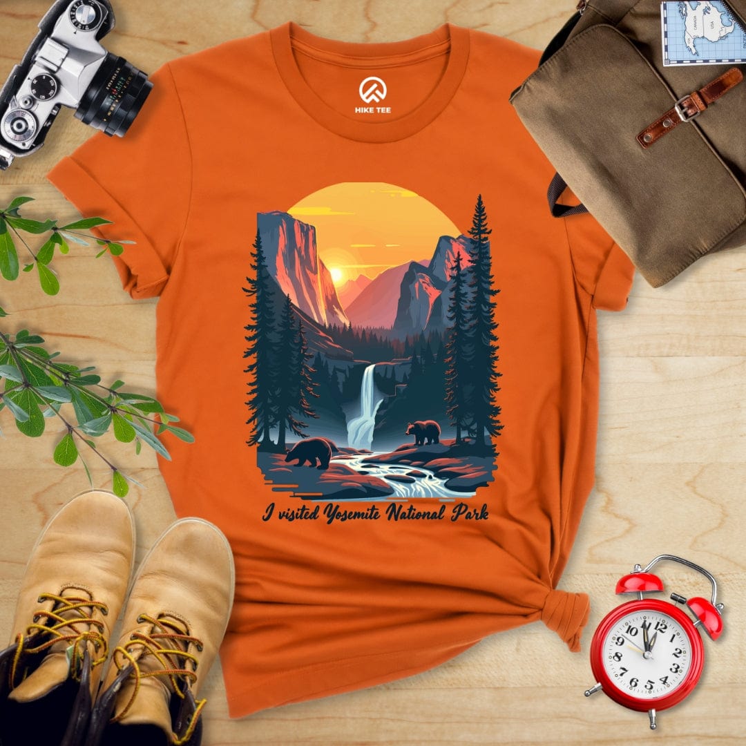 Hike Tee T-Shirt Autumn / S Yosemite National Park Shirt