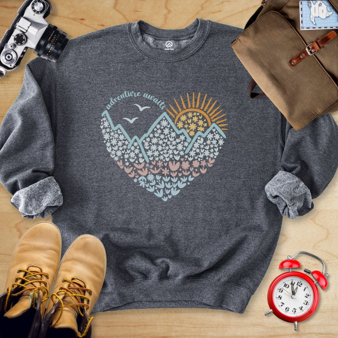 Hike Tee Sweatshirt 678_Adventure Awaits