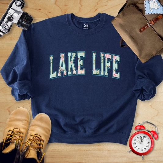 Hike Tee Sweatshirt 689_ Lake Life