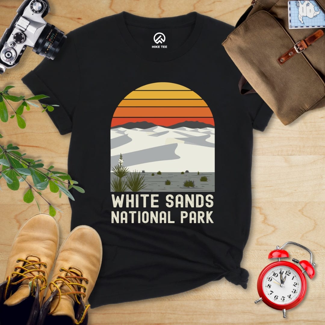 Hike Tee T-Shirt Black / S 770_White Sands