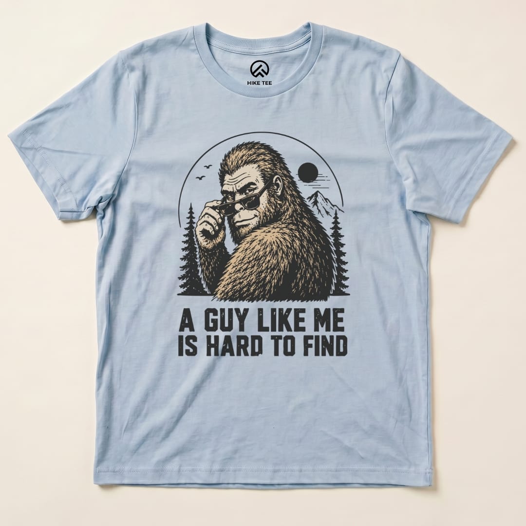 A guy like me bigfoot Shirt Hike Tee T-Shirt Baby Blue / S