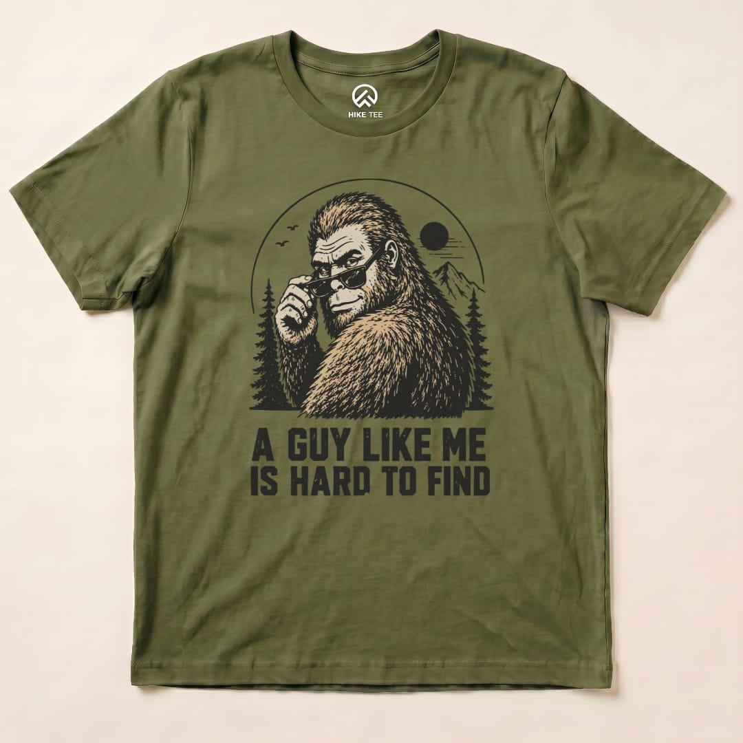 A guy like me bigfoot Shirt Hike Tee T-Shirt Military Green / S
