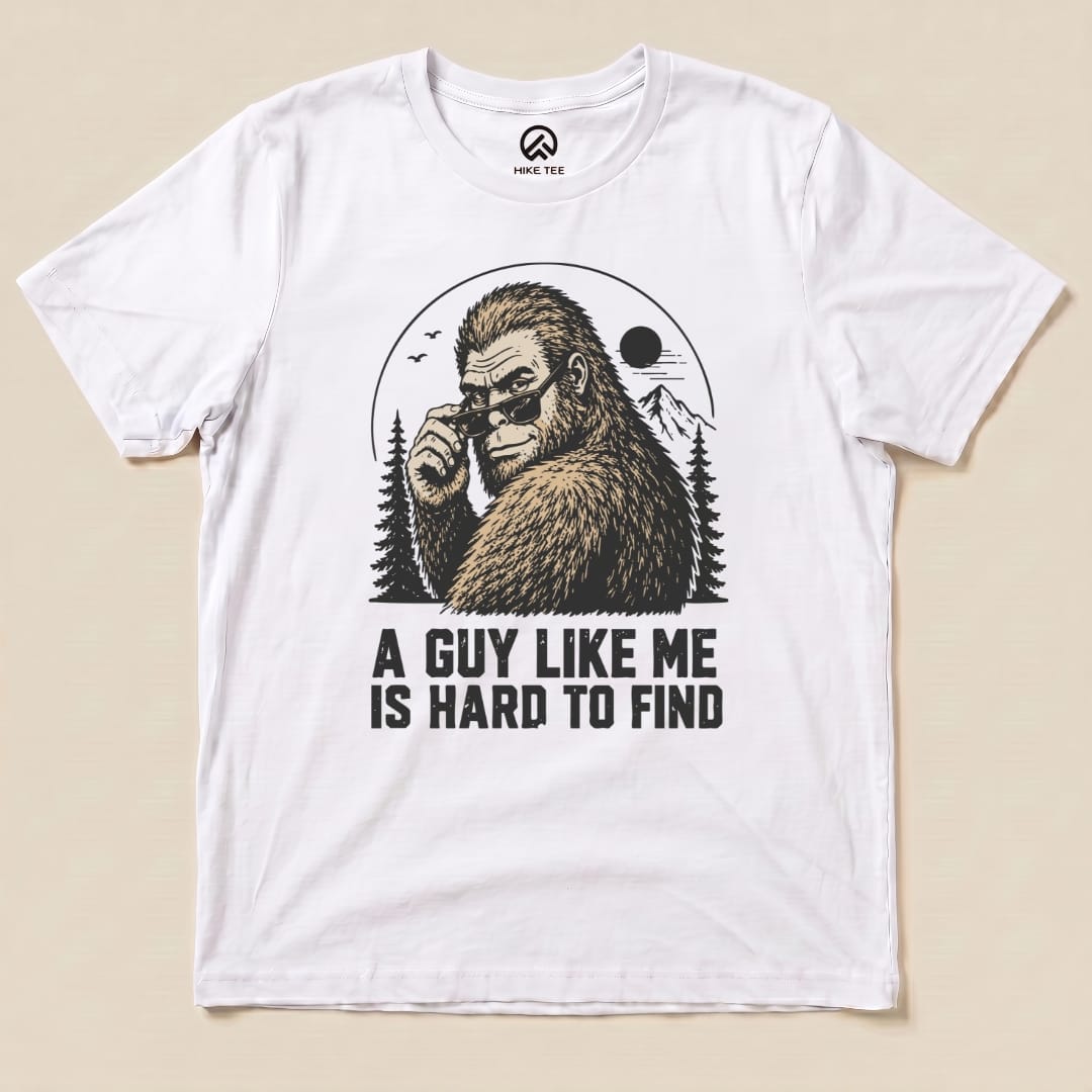 A guy like me bigfoot Shirt Hike Tee T-Shirt White / S