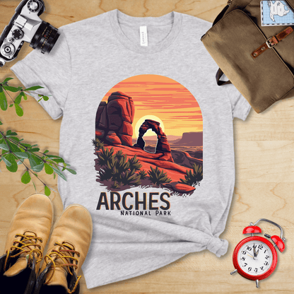 Hike Tee T-Shirt Athletic Heather / S Arches National Park Shirt