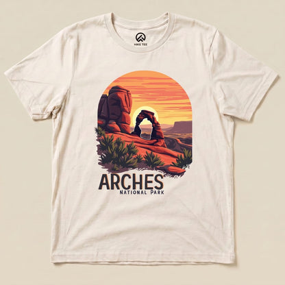 Hike Tee T-Shirt Natural / S Arches National Park Shirt