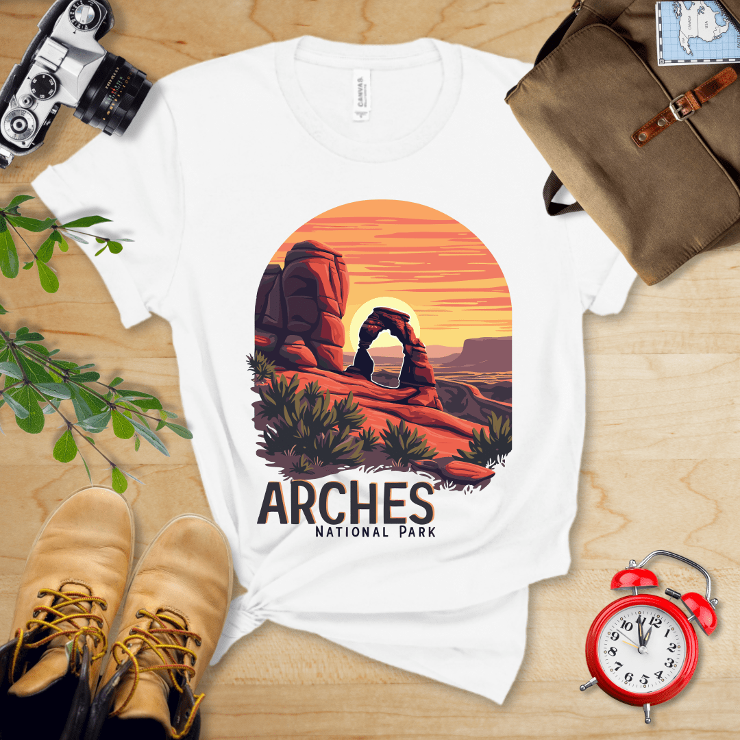 Hike Tee T-Shirt White / S Arches National Park Shirt