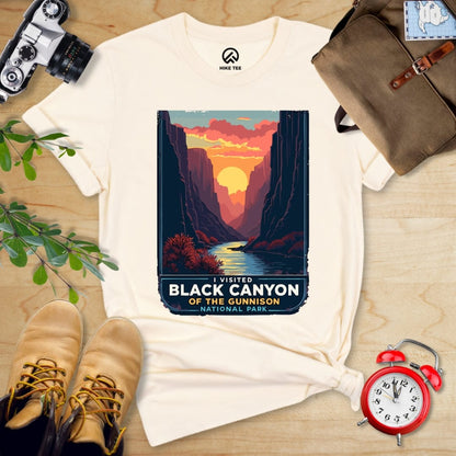 Hike Tee T-Shirt Natural / S Black Canyon of the Gunnison National Park Shirt