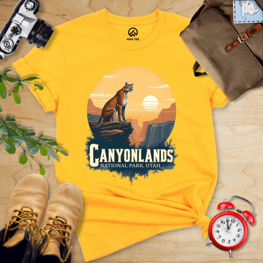 Hike Tee T-Shirt Gold / S Canyonlands Mountain Lion Shirt