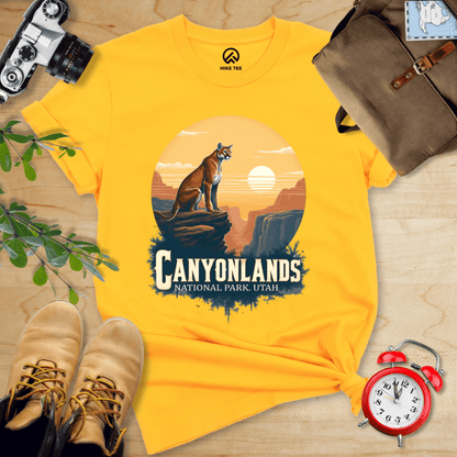 Hike Tee T-Shirt Gold / S Canyonlands Mountain Lion Shirt