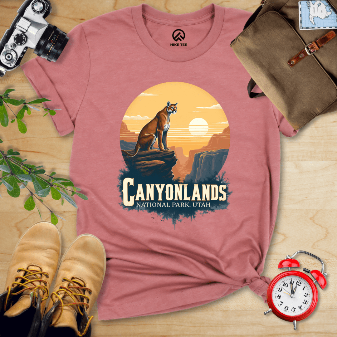 Hike Tee T-Shirt Heather Mauve / S Canyonlands Mountain Lion Shirt
