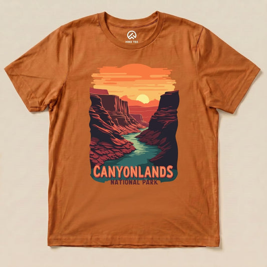 Hike Tee T-Shirt Autumn / S Canyonlands National Park Shirt