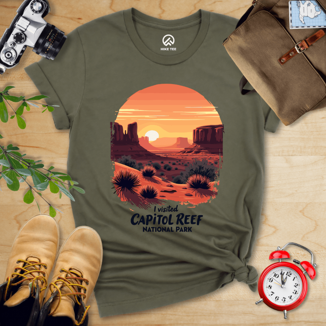 Hike Tee T-Shirt Military Green / S Capitol Reef National Park Shirt