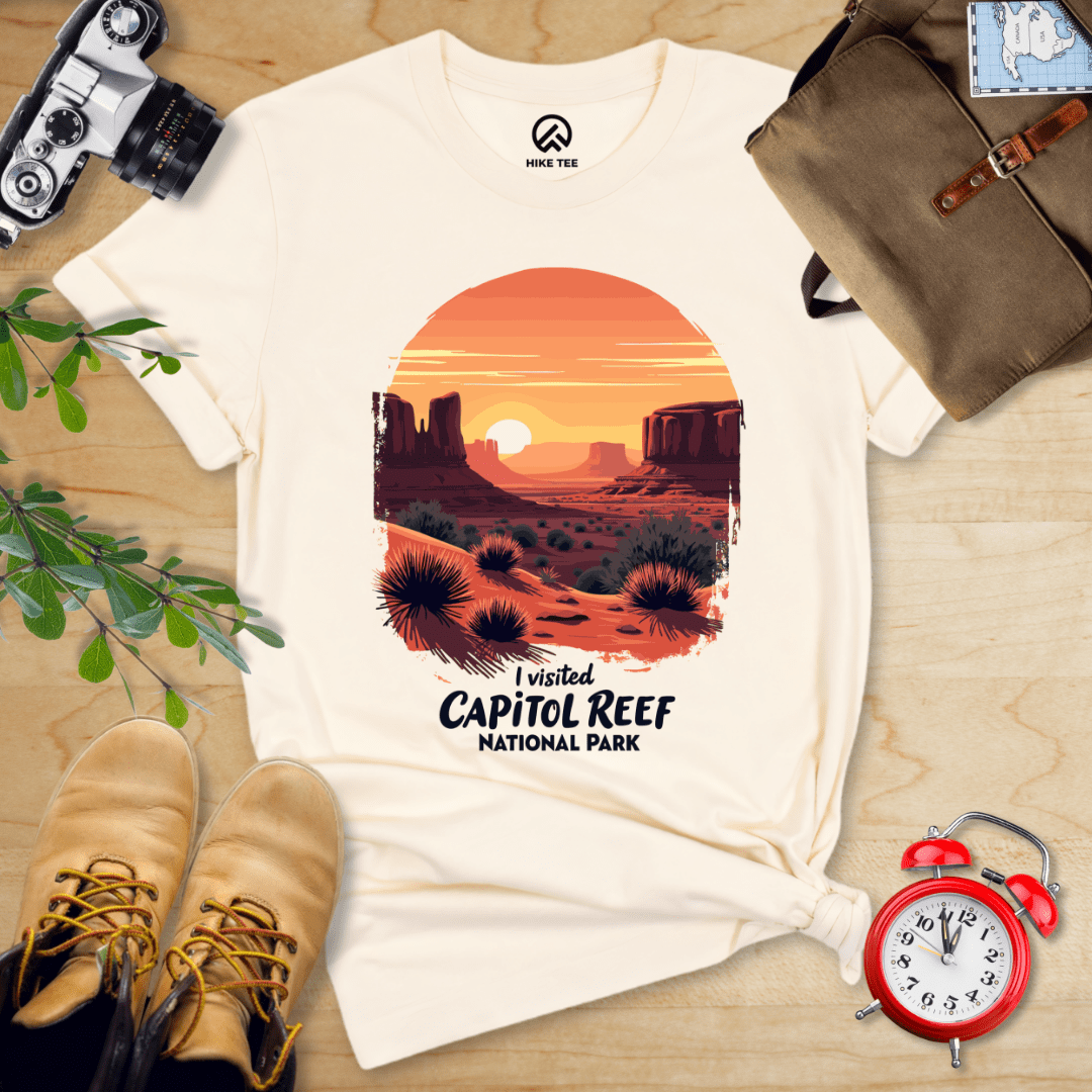 Hike Tee T-Shirt Natural / S Capitol Reef National Park Shirt