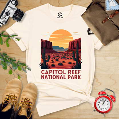 Hike Tee T-Shirt Natural / S Capitol Reef National Park Shirt