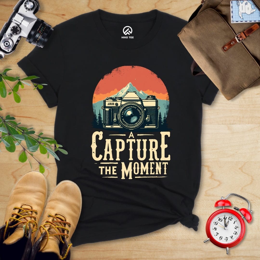 Hike Tee T-Shirt Black / S Capture the Moment Shirt