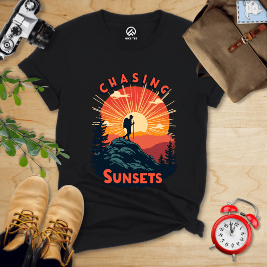 Hike Tee T-Shirt Black / S Chasing Sunsets Shirt