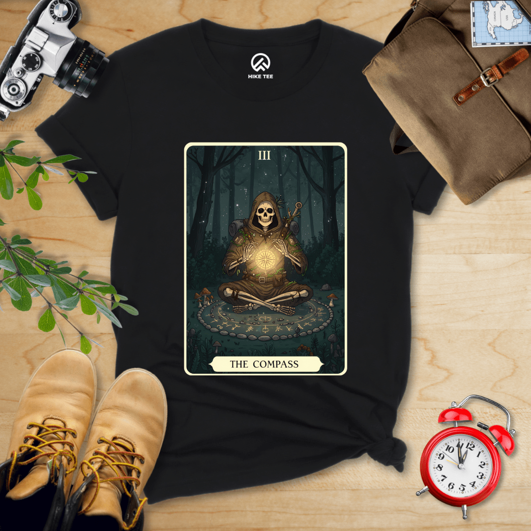 Hike Tee T-Shirt Black / S Compass Card Shirt