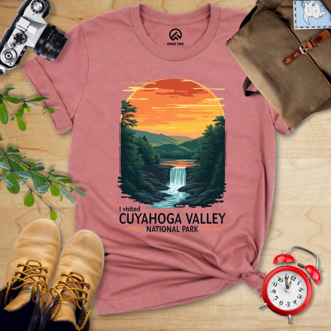 Hike Tee T-Shirt Heather Mauve / S Cuyahoga Valley National Park Shirt