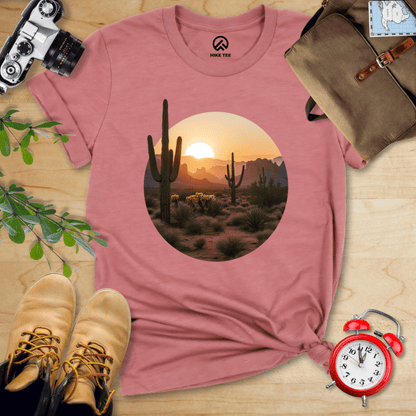 Hike Tee T-Shirt Heather Mauve / S Desert With Cactus Shirt
