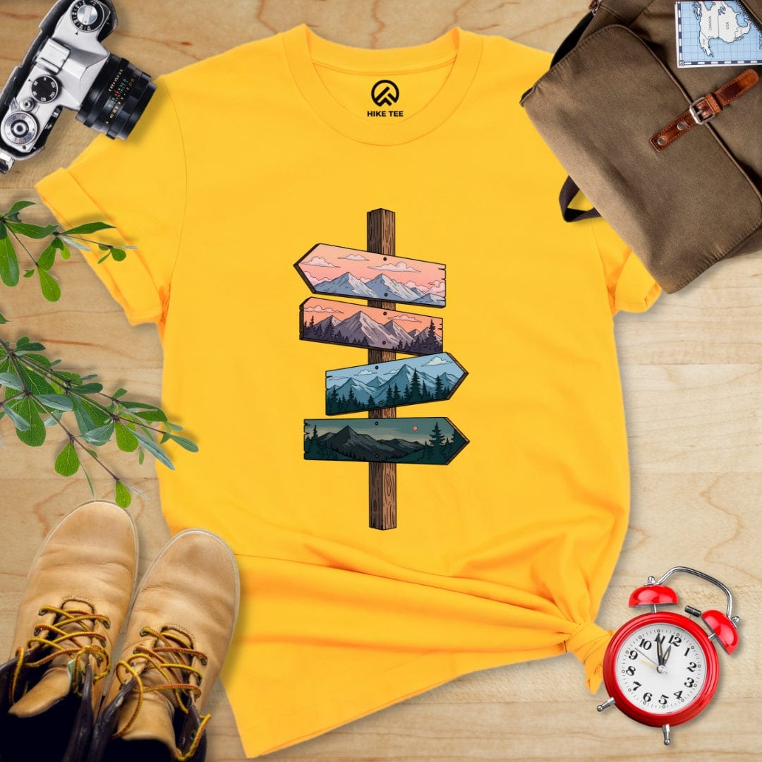 Hike Tee T-Shirt Gold / S Direction Adventure Shirt