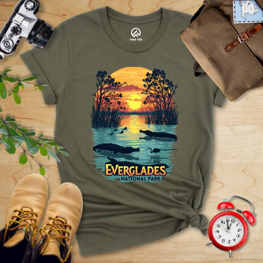 Hike Tee T-Shirt Military Green / S Everglades National Park Shirt