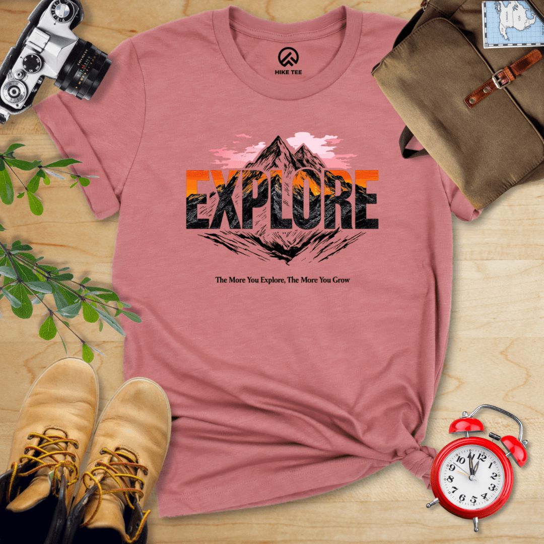 Hike Tee T-Shirt Heather Mauve / S Explore Mountains Shirt