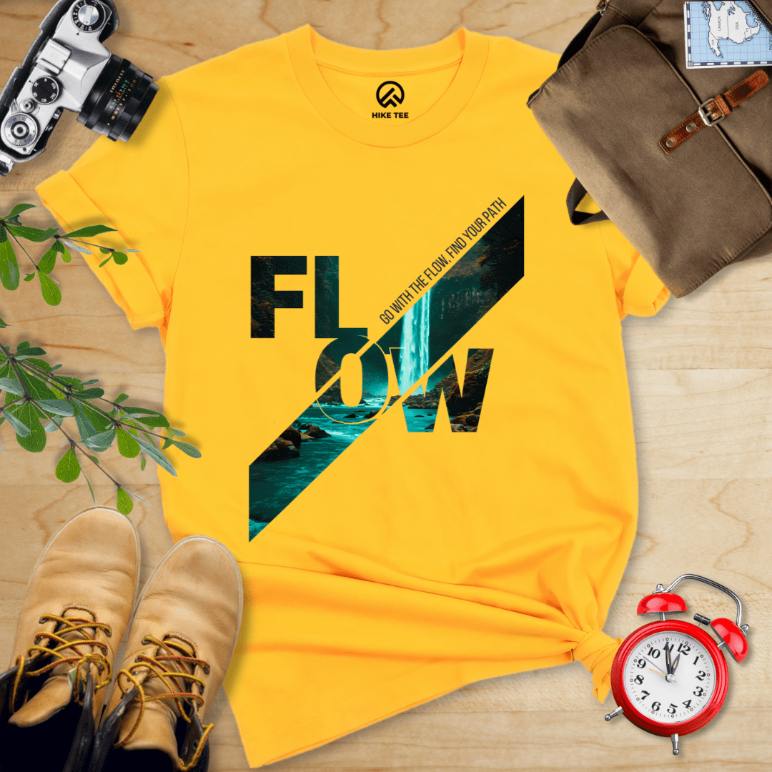 Hike Tee T-Shirt Gold / S Flow Shirt