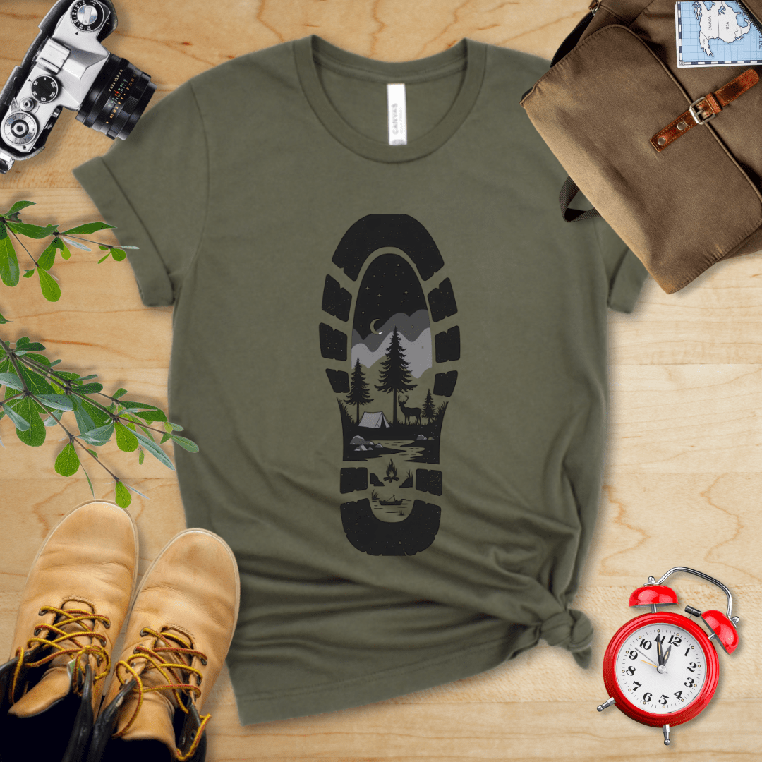 Hike Tee T-Shirt Military Green / S Footprint Shirt