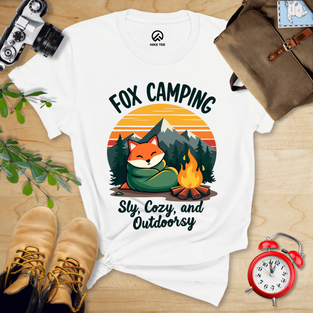 Hike Tee T-Shirt White / S Fox Camping Crew