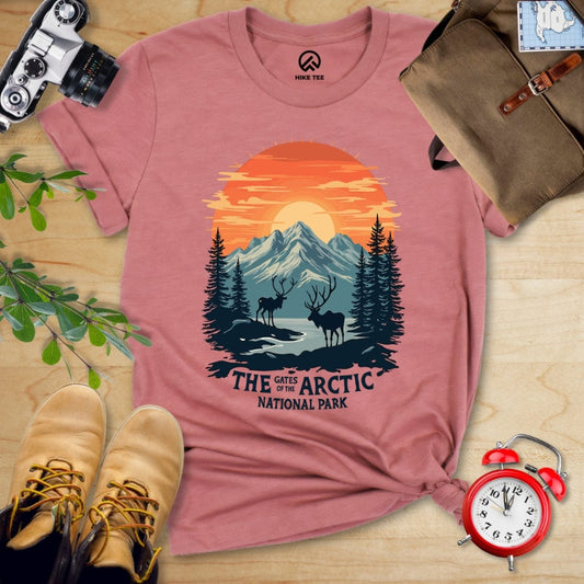 Hike Tee T-Shirt Heather Mauve / S Gates of the Arctic National Park Shirt