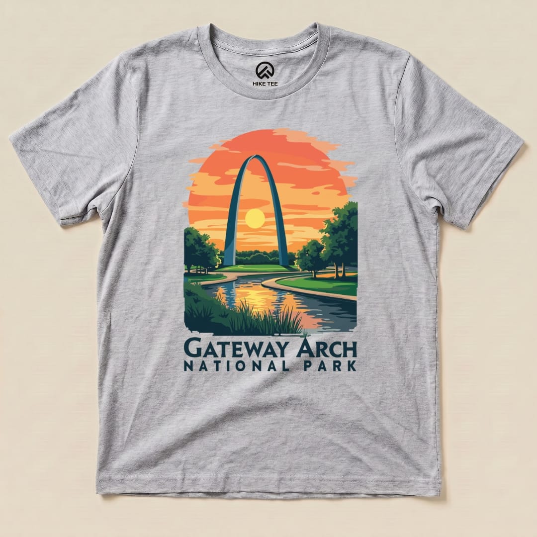 Hike Tee T-Shirt Athletic Heather / S Gateway Arch National Park Shirt
