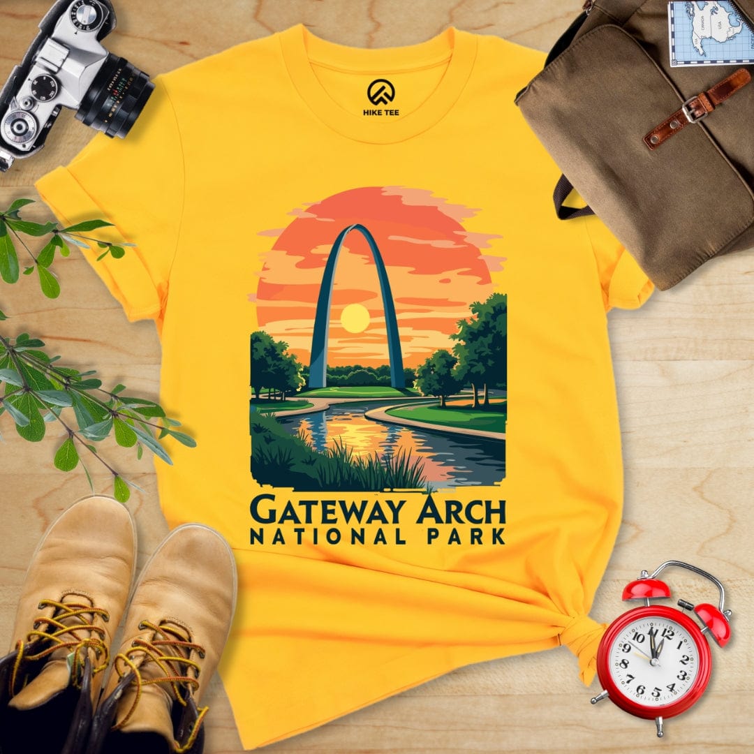 Hike Tee T-Shirt Gold / S Gateway Arch National Park Shirt