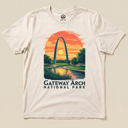 Hike Tee T-Shirt Natural / S Gateway Arch National Park Shirt