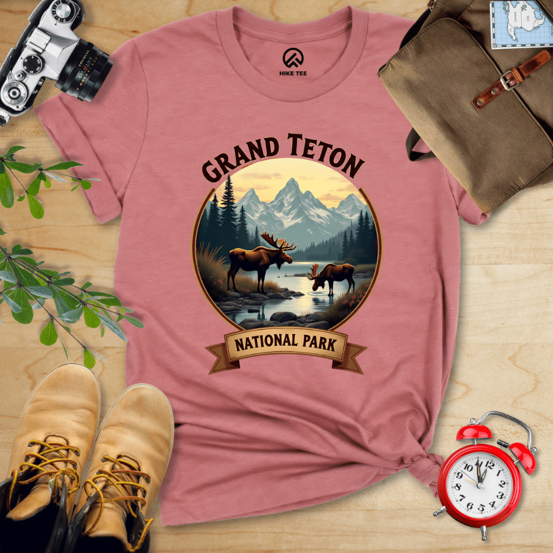 Hike Tee T-Shirt Heather Mauve / S Grand Teton Moose Shirt