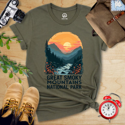 Hike Tee T-Shirt Military Green / S Great Smoky Mountains National Park Shirt