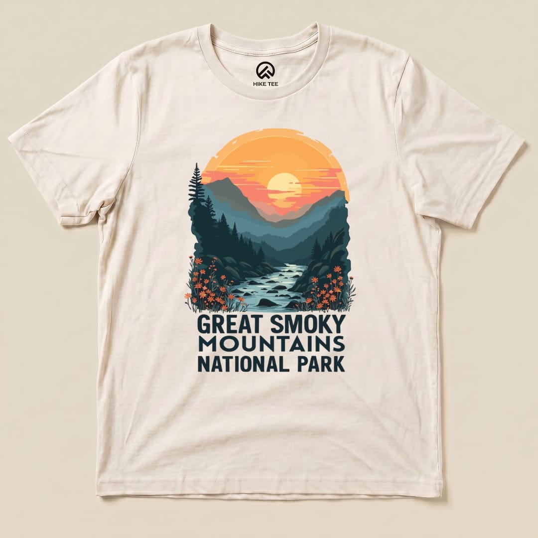 Hike Tee T-Shirt Natural / S Great Smoky Mountains National Park Shirt