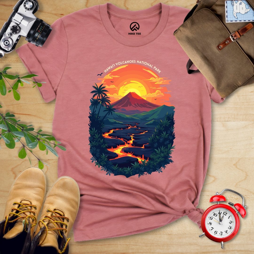 Hike Tee T-Shirt Heather Mauve / S Hawai'i Volcanoes National Park Shirt