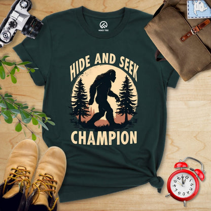 Hike Tee T-Shirt Forest / S Hide And Seek Shirt