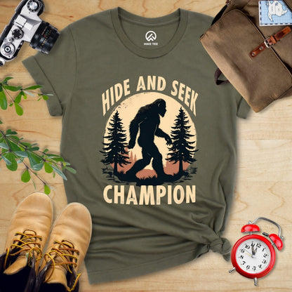 Hike Tee T-Shirt Military Green / S Hide And Seek Shirt