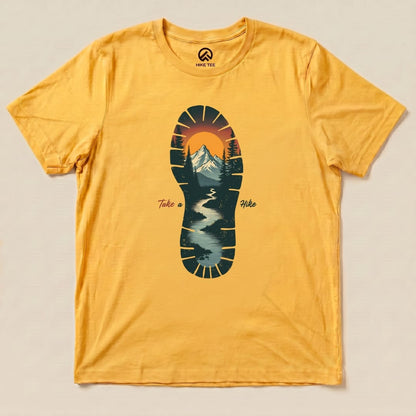 Hike Tee T-Shirt Gold / S Horizon Footprint Shirt