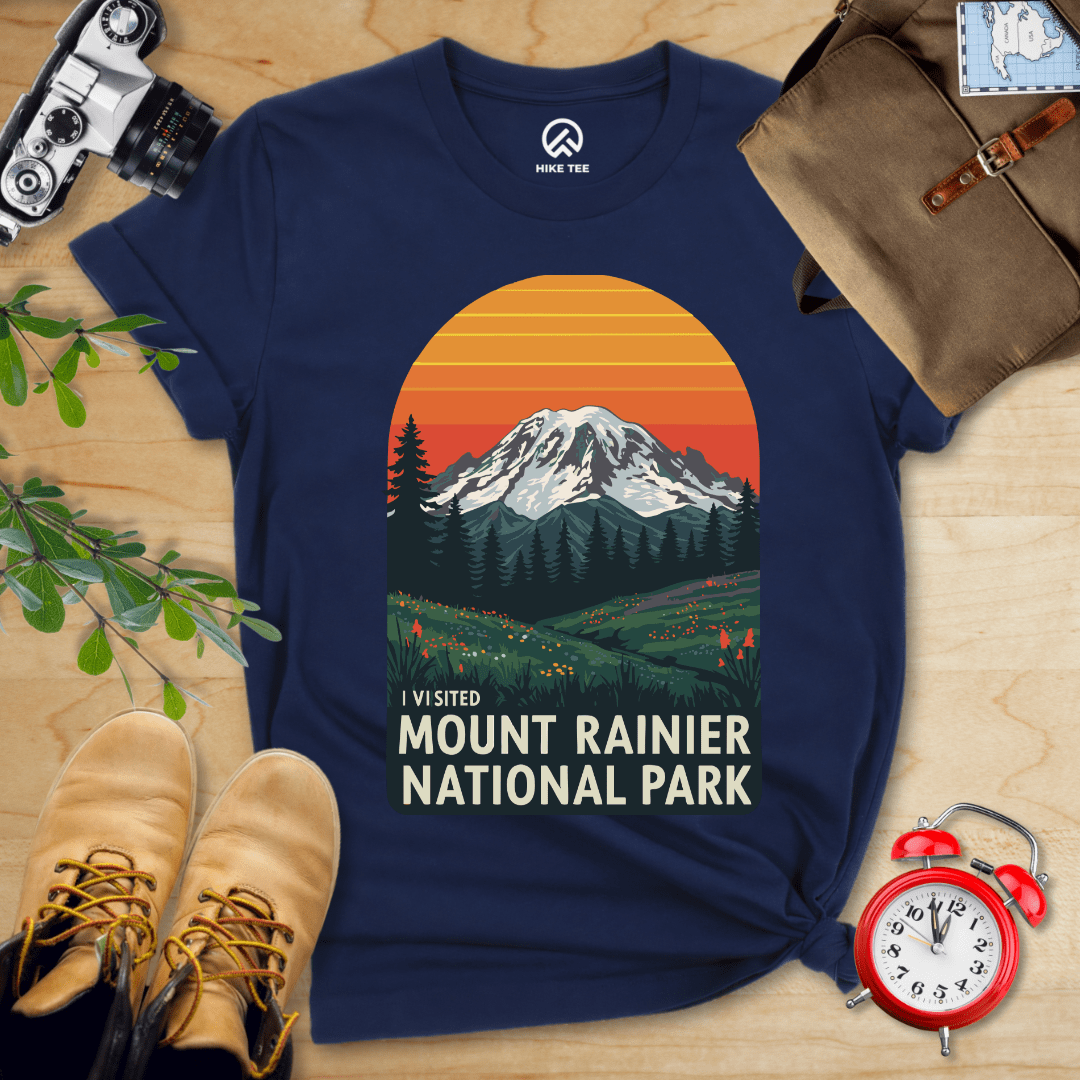 Hike Tee T-Shirt Navy / S I visited Mount Rainier Shirt